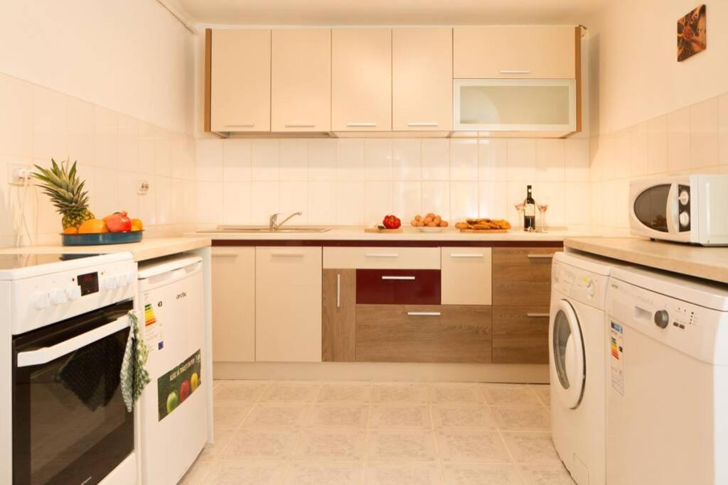 Lamp Street Apartment Sibiu Exterior photo